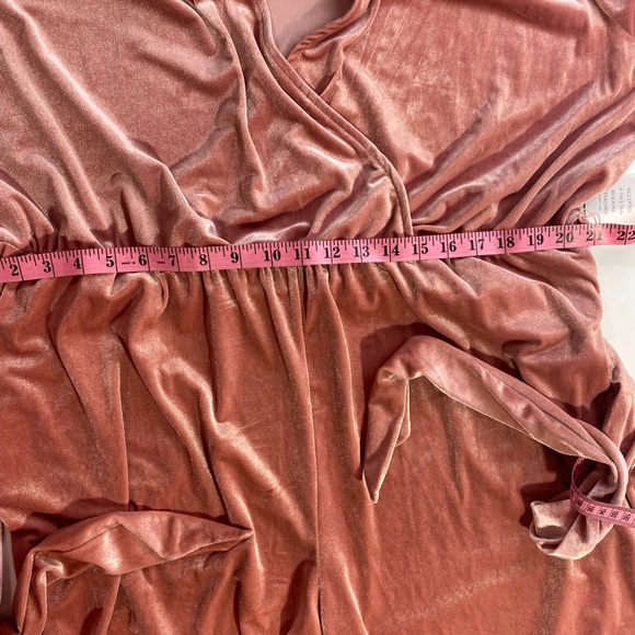 ELOQUII Like Pink Velvet Balloon Sleeves V-Neck Tie Waist Jumpsuit NWT 22-24 - Picture 15 of 16